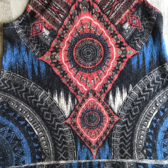 Unique Top 🔥🔥 - Picture 4 of 4